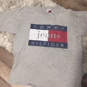 Tommy Hilfiger Mens L Tee